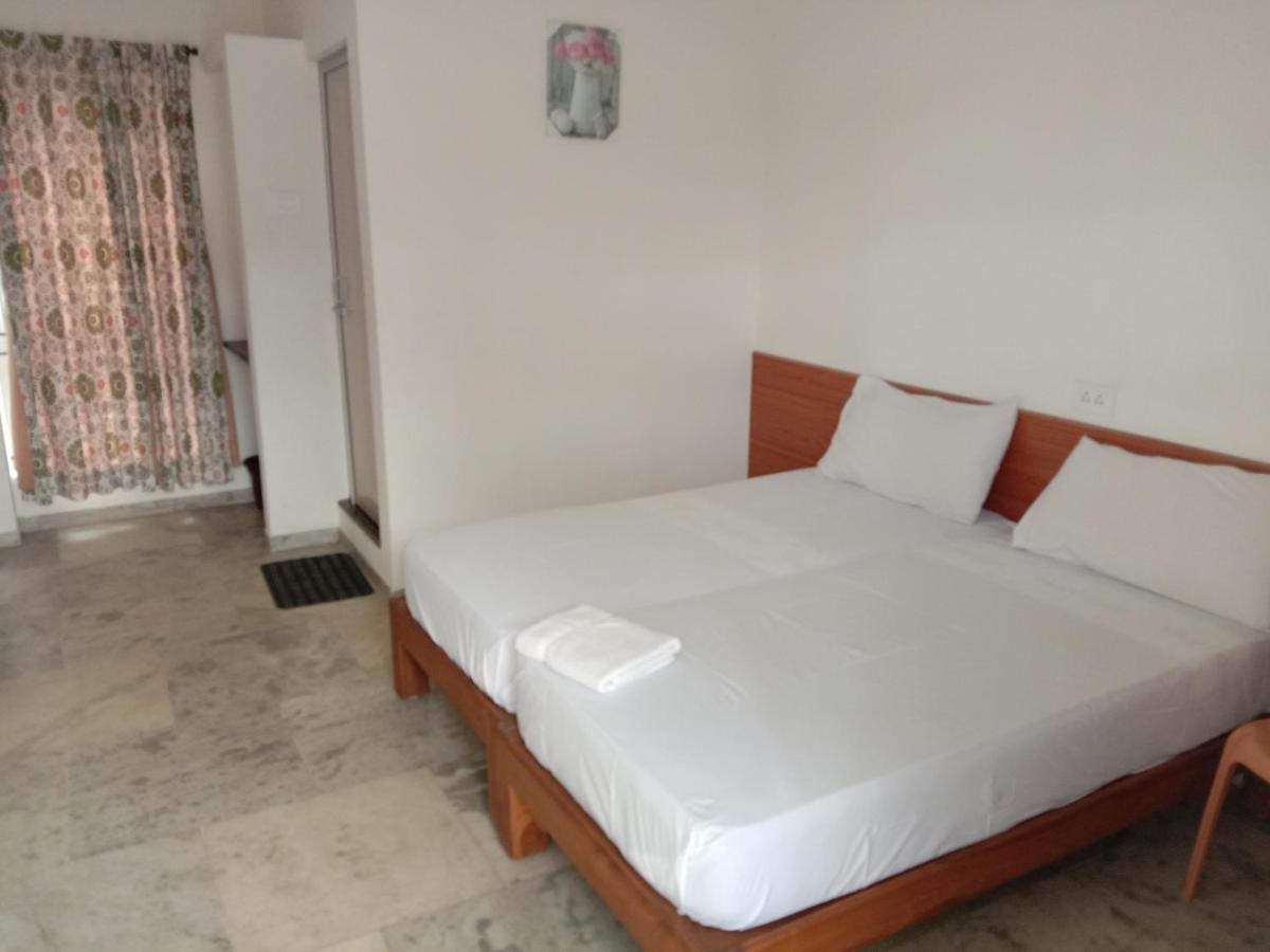 Hotel Nachas Coimbatore Esterno foto
